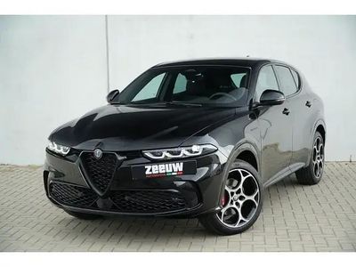 Zwart, metallic lak Occasion 2024 Alfa Romeo Tonale Veloce SUV | € 47.900 (Duur)