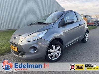 Grijs (metallic) Gebruikt 2010 Ford Ka Cool & Sound Edition Hatchback | € 2.500 (Eerlijke prijs)