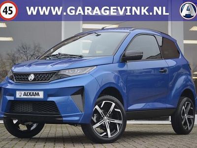 Nieuw Aixam Crossover Premium 2025 Blauw