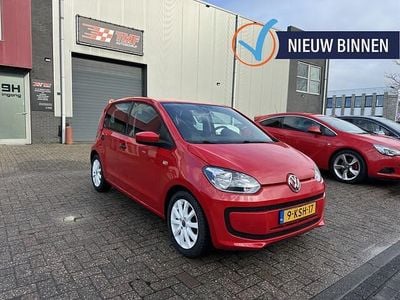 Occasion VW up! move up! 60 PK (44 kW) 2013 Rood Hatchback