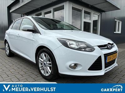 Wit Occasion 2012 Ford Focus Titanium Hatchback | € 4.999 (Eerlijke prijs)
