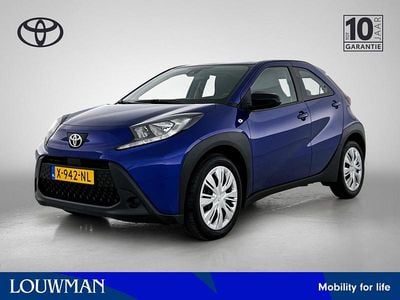Occasion Toyota Aygo X Play 74 PK (54 kW) 2024 Blauw (metallic) SUV