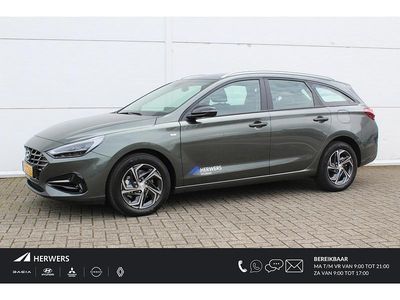 Grijs Occasion 2024 Hyundai i30 Comfort Stationwagen | € 22.835 (Iets duurder)