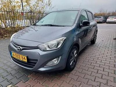 Grijs Gebruikt 2014 Hyundai i20 Hatchback | € 6.499 (Goede deal)