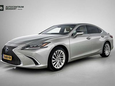 Grijs Occasion 2019 Lexus ES300 President Line Sedan | € 34.995 (Iets duurder)