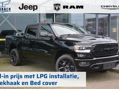 tweedehands Dodge Ram 15005.7 V8 4x4 Crew Cab Laramie Night | Luchtvering | Multifunction tailgate | Rijklaar