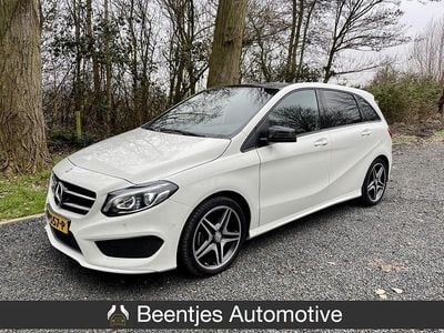 Occasion Mercedes B200 AMG line 157 PK (115 kW) 2015 Wit MPV