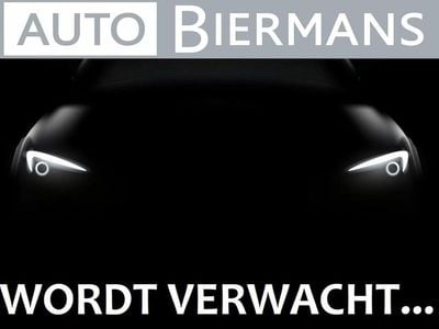 Zwart Gebruikt 2024 Lynk & Co 01 SUV | € 29.950 (Eerlijke prijs)