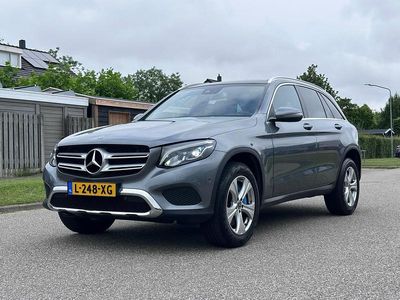 Grijs Occasion 2017 Mercedes GLC350 Premium SUV | € 26.950 (Eerlijke prijs)