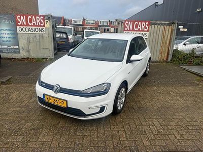 Wit Occasion 2016 VW e-Golf Hatchback | € 8.999 (Eerlijke prijs)