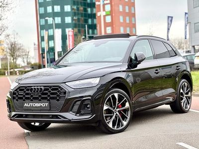 Zwart Occasion 2022 Audi Q5 Competition SUV | € 53.940 (Duur)