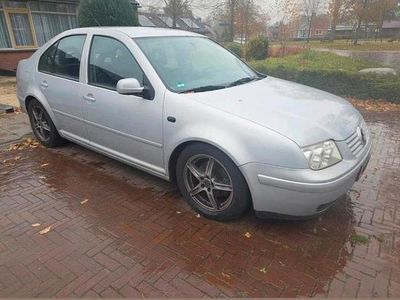 Occasion VW Bora Trendline 116 PK (85 kW) 1999 Zilver Hatchback