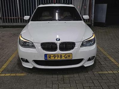 Wit Gebruikt 2007 BMW 550 Sedan | € 17.000