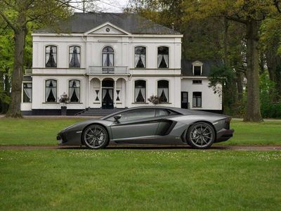 Lamborghini Aventador