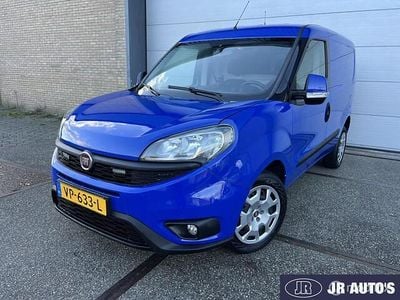 Blauw Gebruikt 2015 Fiat Doblò MPV | € 9.990 (Eerlijke prijs)
