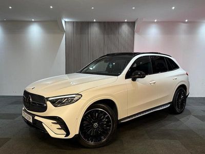 Wit Occasion 2023 Mercedes GLC200 AMG SUV | € 63.950