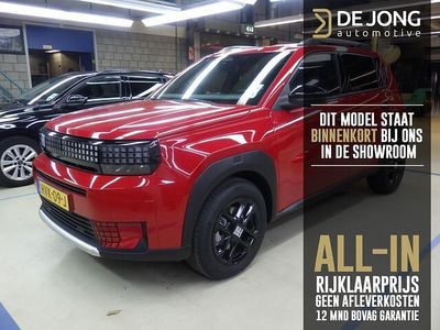 Rood Nieuw 2025 Fiat Grande Panda Icon Hatchback | € 24.950 (Goede deal)