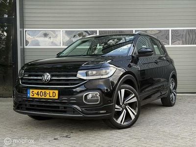 Zwart Gebruikt 2021 VW T-Cross R-line SUV | € 22.450 (Eerlijke prijs)