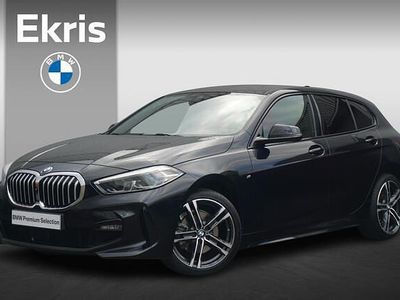 Occasion BMW 118 Executive 136 PK (100 kW) 2022 Zwart Hatchback