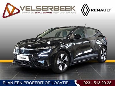 Zwart Gebruikt 2023 Renault Mégane IV Evolution Hatchback | € 28.995
