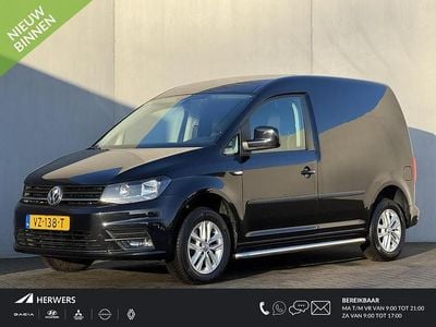 Deep black pearl effect Occasion 2017 VW Caddy Highline MPV | € 12.435 (Eerlijke prijs)