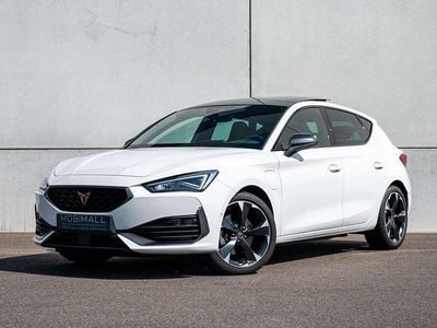 Wit Gebruikt 2022 Cupra Leon VZ Hatchback | € 28.940 (Eerlijke prijs)