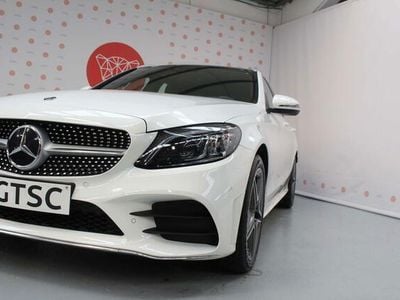 Wit Gebruikt 2020 Mercedes C220 AMG line Stationwagen | € 33.250