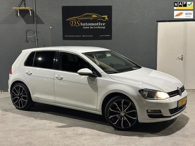 Wit Gebruikt 2013 VW Golf VII Highline Hatchback | € 5.995 (Iets duurder)