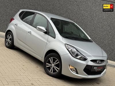 Zilver (metallic) Gebruikt 2015 Hyundai ix20 Premium Hatchback | € 9.999 (Goede deal)