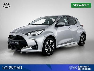 Grijs metallic Occasion 2025 Toyota Yaris Edition Hatchback | € 27.950 (Eerlijke prijs)