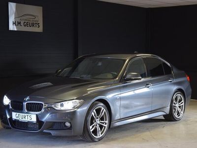 tweedehands BMW 320 3-SERIE i M Sport Xenon Navi Clima Lm Velgen Sportief!