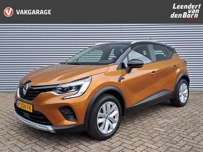 Oranje metallic Gebruikt 2022 Renault Captur Zen SUV | € 17.495 (Goede deal)
