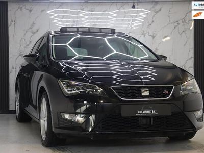 Zwart Gebruikt 2014 Seat Leon ST FR Stationwagen | € 13.950 (Eerlijke prijs)