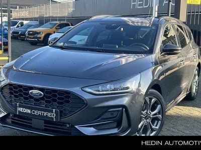 Grijs Gebruikt 2023 Ford Focus ST-Line Stationwagen | € 21.745 (Eerlijke prijs)