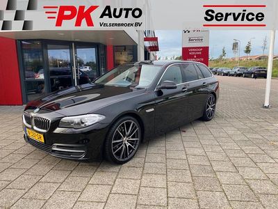 Zwart Gebruikt 2015 BMW 520 Executive Stationwagen | € 20.945 (Duur)