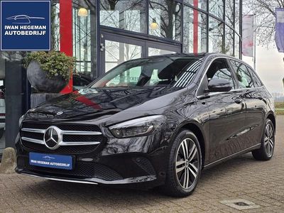 Zwart Occasion 2022 Mercedes B250e MPV | € 27.490 (Eerlijke prijs)