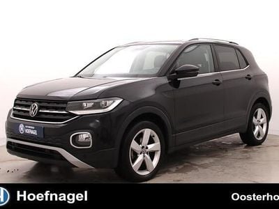 Zwart (metallic) Gebruikt 2022 VW T-Cross Style SUV | € 23.450 (Goede deal)