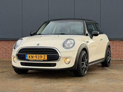 Occasion Mini Cooper Business 136 PK (100 kW) 2016 Wit (metallic) Hatchback