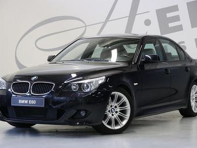 Zwart (metallic) Occasion 2005 BMW 523 M Sport Sedan | € 14.950