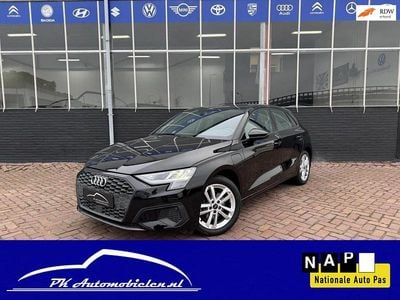 Zwart Gebruikt 2022 Audi A3 Sportback e-tron Premium Hatchback | € 24.750 (Super prijs)