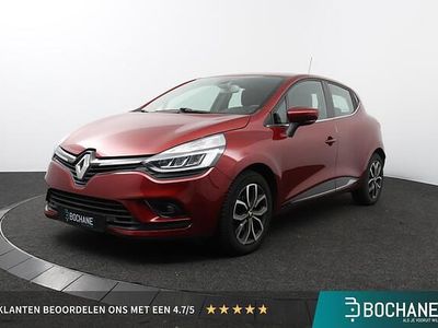 Intensrood npk Occasion 2018 Renault Clio IV Intens Hatchback | € 13.700 (Eerlijke prijs)