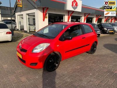 tweedehands Toyota Yaris 1.0 VVTi Acces