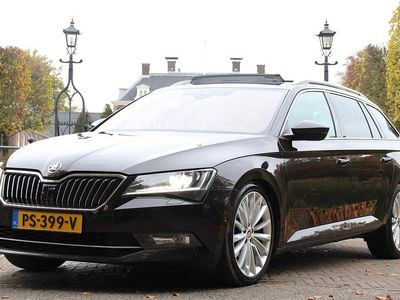 Bruin Occasion 2017 Skoda Superb Business Line Stationwagen | € 19.895