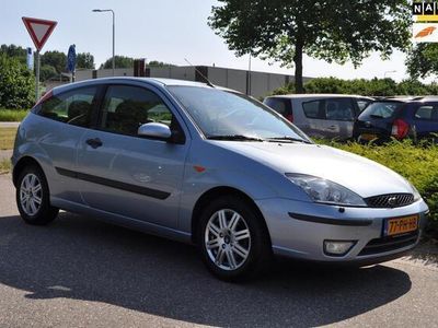 tweedehands Ford Focus 1.6-16V FUTURA/CLIMA AIRCO/TREKHAAK/SCHUIFDAK/LEDEREN BEKLED