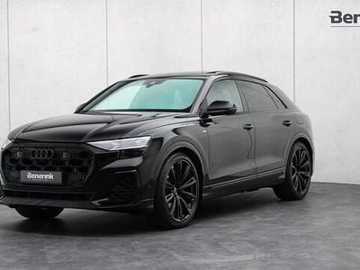 Zwart (metallic) Occasion 2025 Audi Q8 Competition SUV | € 117.950