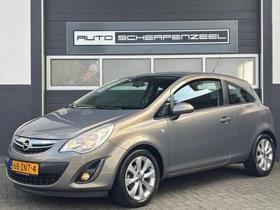 Bruin Gebruikt 2013 Opel Corsa Color Edition Hatchback | € 4.695 (Eerlijke prijs)