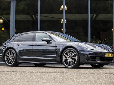 Grijs Occasion 2020 Porsche Panamera Sport Turismo Stationwagen | € 62.950 (Super prijs)