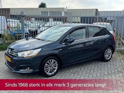 Blauw Gebruikt 2011 Citroën C4 Exclusive Hatchback | € 4.490 (Eerlijke prijs)