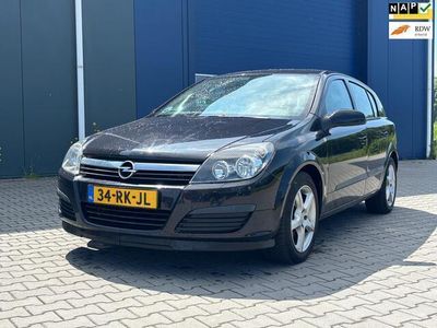 Zwart Occasion 2005 Opel Astra Enjoy Hatchback | € 1.950 (Iets duurder)