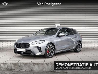 Grijs Gebruikt 2025 BMW 120 Comfort Edition Hatchback | € 49.886